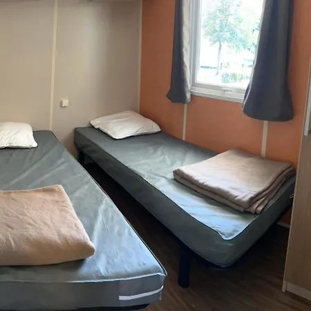 Mobil Spacieux Proche Europa Park -3chambres-clim